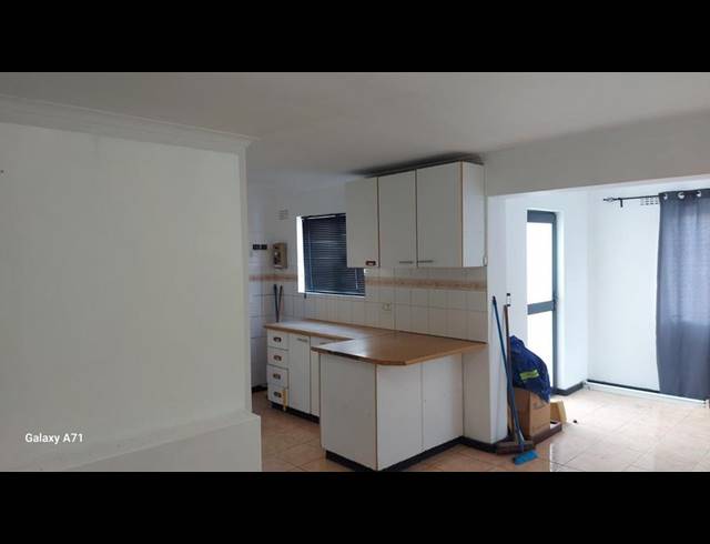 2 BEDROOM PROPERTY TO RENT IN ZEEKOEIVLEI